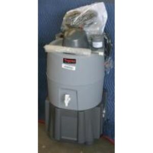 Barnstead TII 30L Storage Reservoir with UV lamp Model DI4064 - When New ~$ 2620